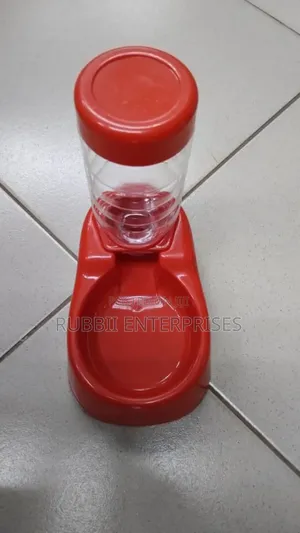 Pet Feeder ~ Red