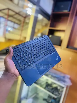 Laptop Lenovo Yoga 9i 4GB Intel Core i3 SSD 128GB