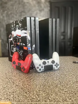Ps4 Pro Console Chipped 15 Games 1 Pad