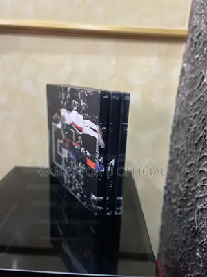 Ps4 Pro Console Chipped 18 Games 4k