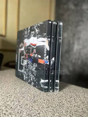 Ps4 Pro Console Used 1tb 4k 18 Games