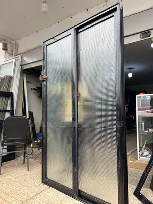 A Black Slidding Shower Divider Aluminum