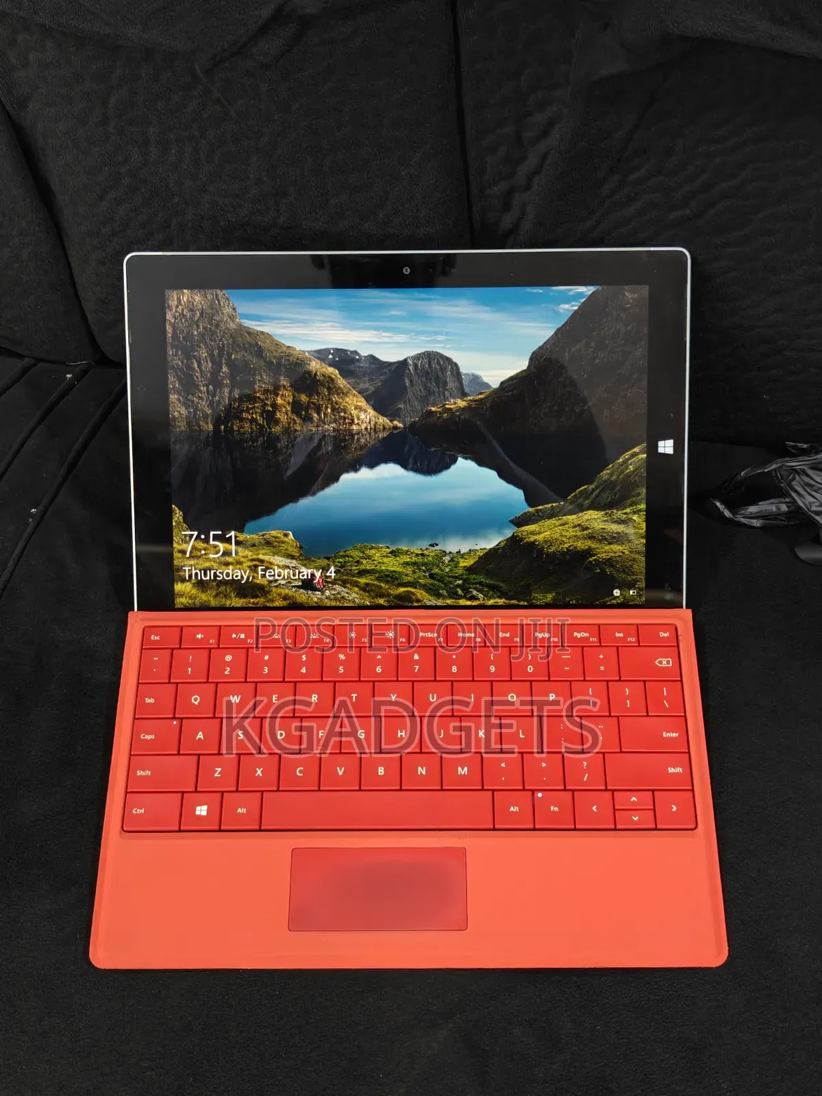 Laptop Microsoft Surface 2 4GB Intel Atom SSD 128GB