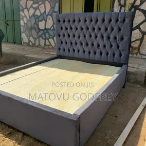 Free 5x6 Gray Bed