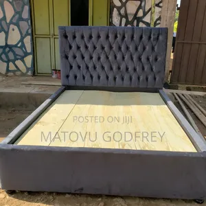Free 5x6 Gray Bed