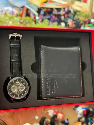 Patek Philippe Geneva Leather Strapped Wrist Time Gift Box
