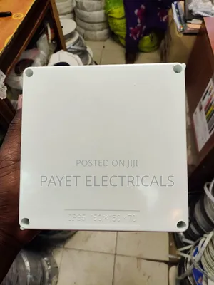 Adaptable Box for 150 By150