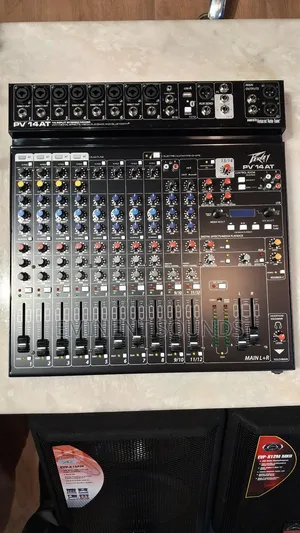 Peavey Analogue Mixer Pv 14-At