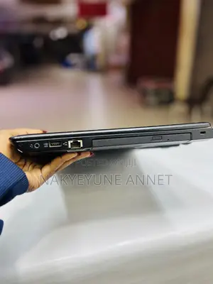 Laptop Lenovo ThinkPad E570 4GB Intel Core I5 HDD 500GB