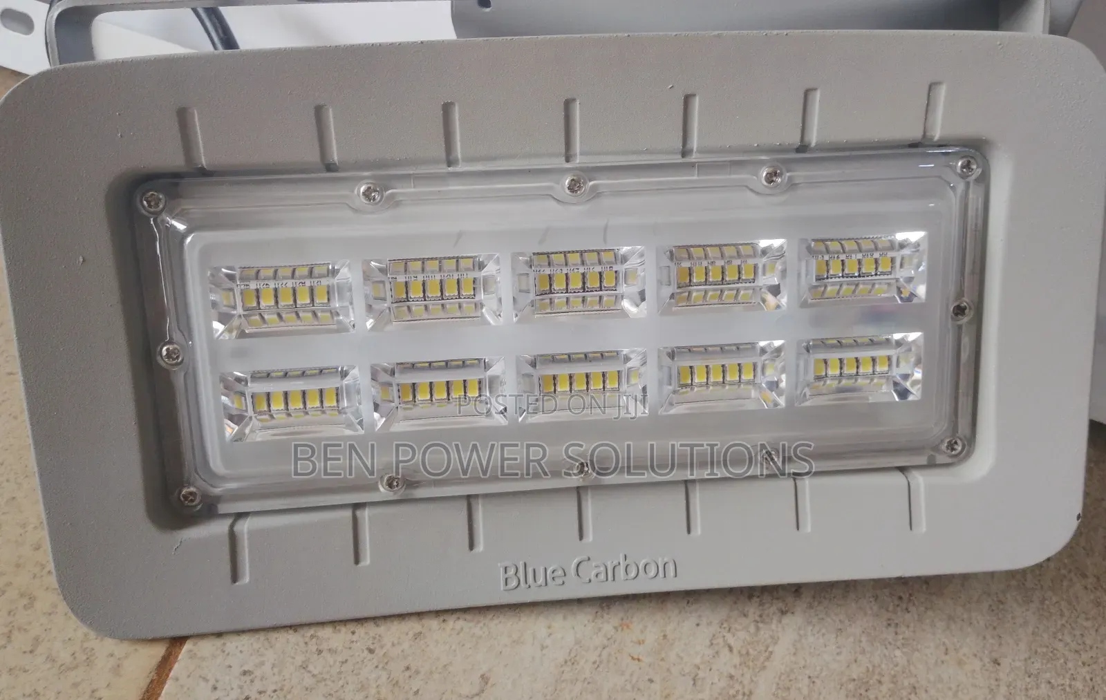 2.0 Radar Blue Carbon Solar Floodlight