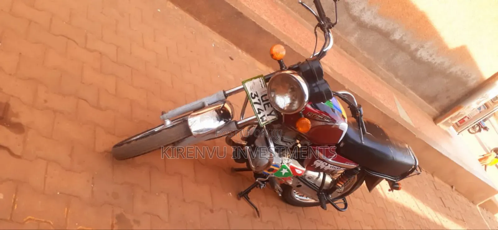 Bajaj Boxer 100 2021 Red