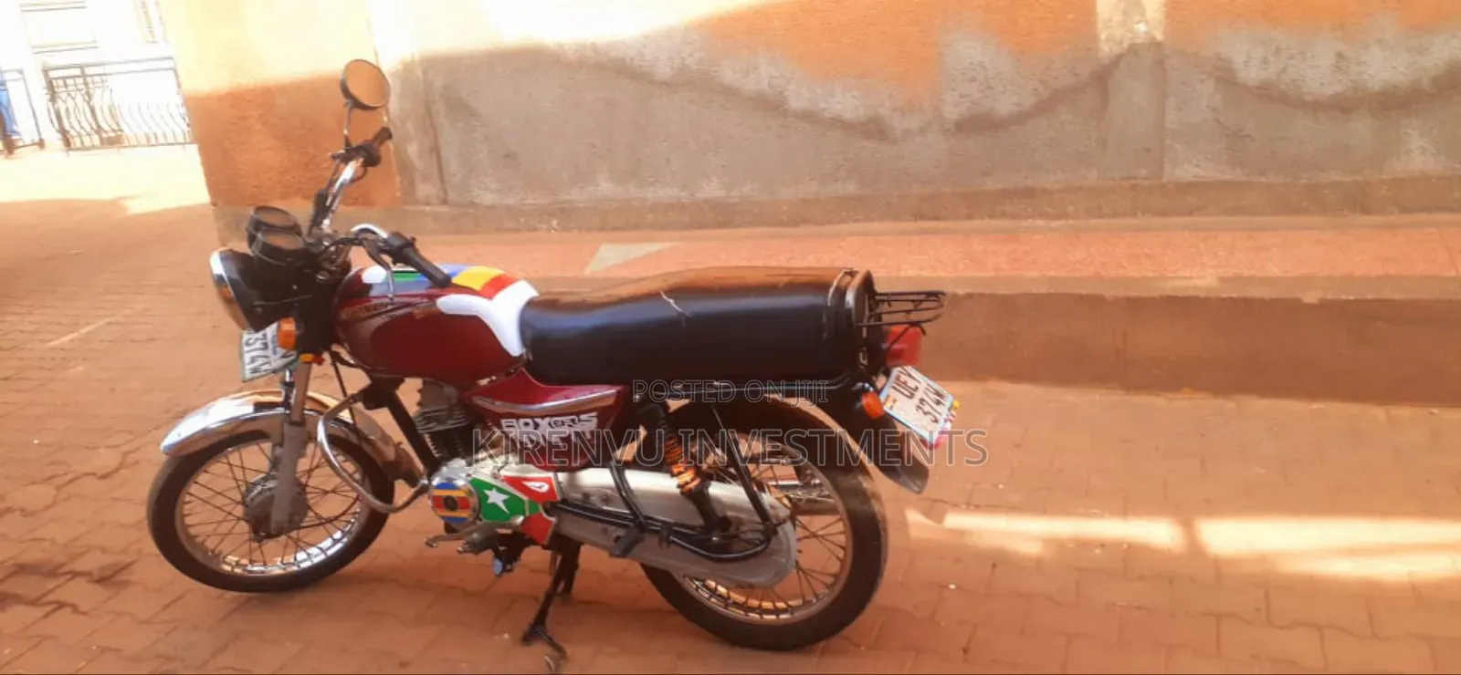Bajaj Boxer 100 2021 Red