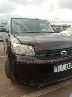 Toyota Rumion 1.5 FWD 2021 Maroon