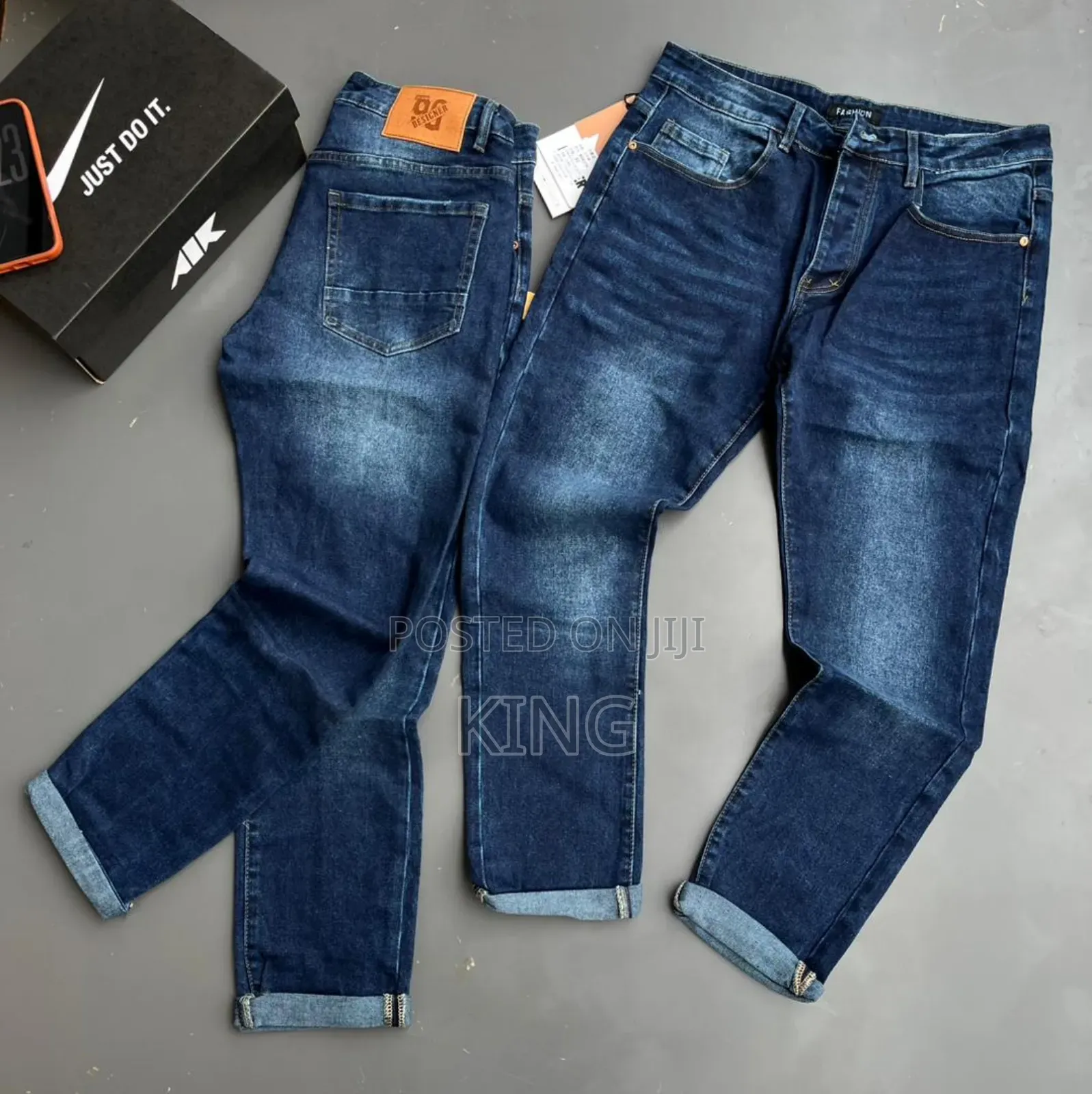 Dsquared2 Men's Blue Denim Jeans.