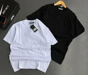 Roundy Colar T-Shirt. Plain White, Black