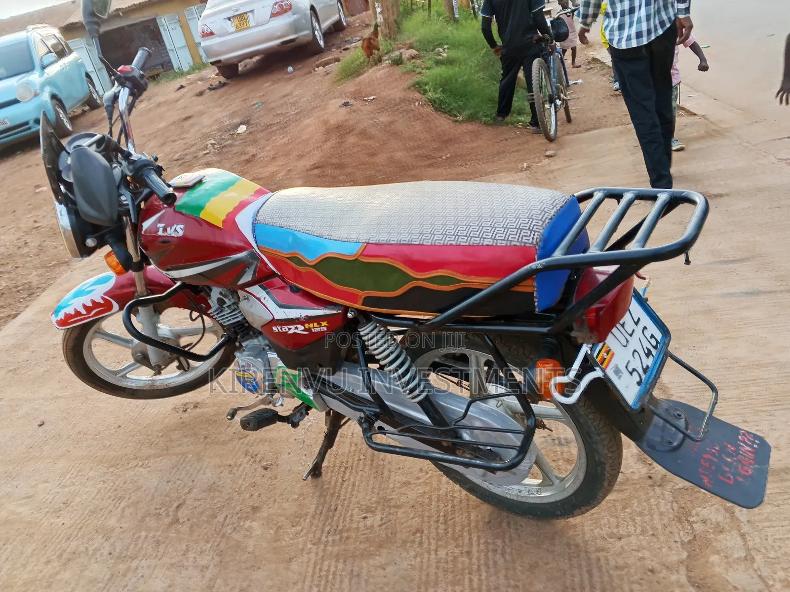 TVS HLX 125 2019 Red