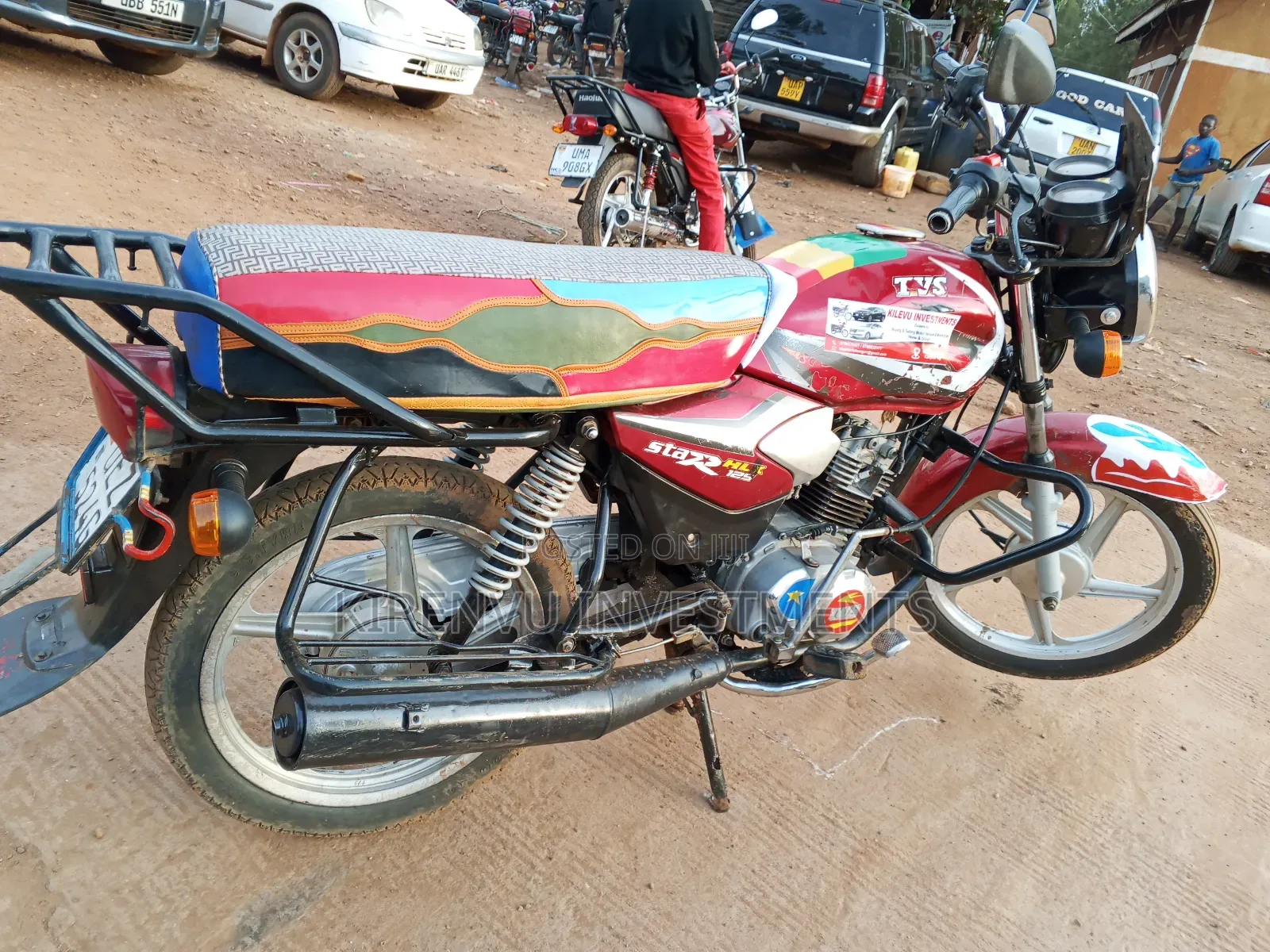 TVS HLX 125 2019 Red