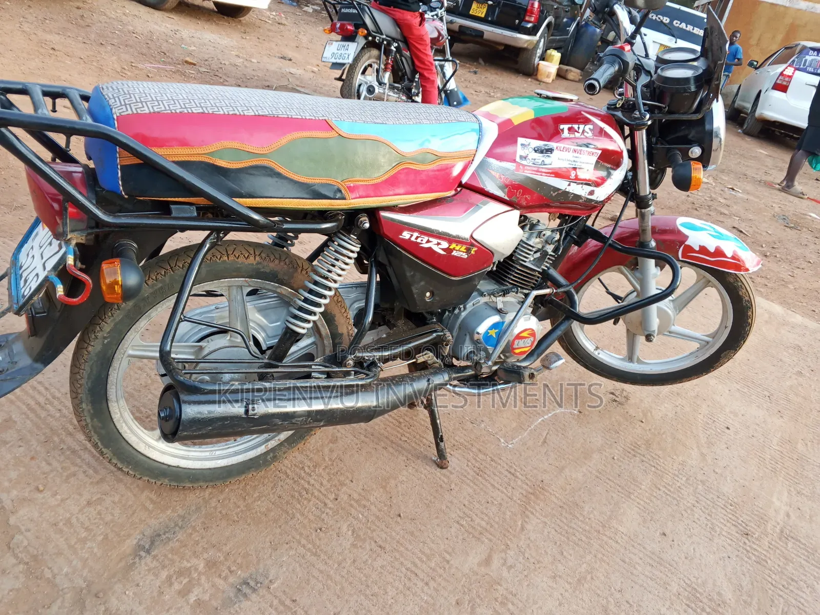 TVS HLX 125 2019 Red