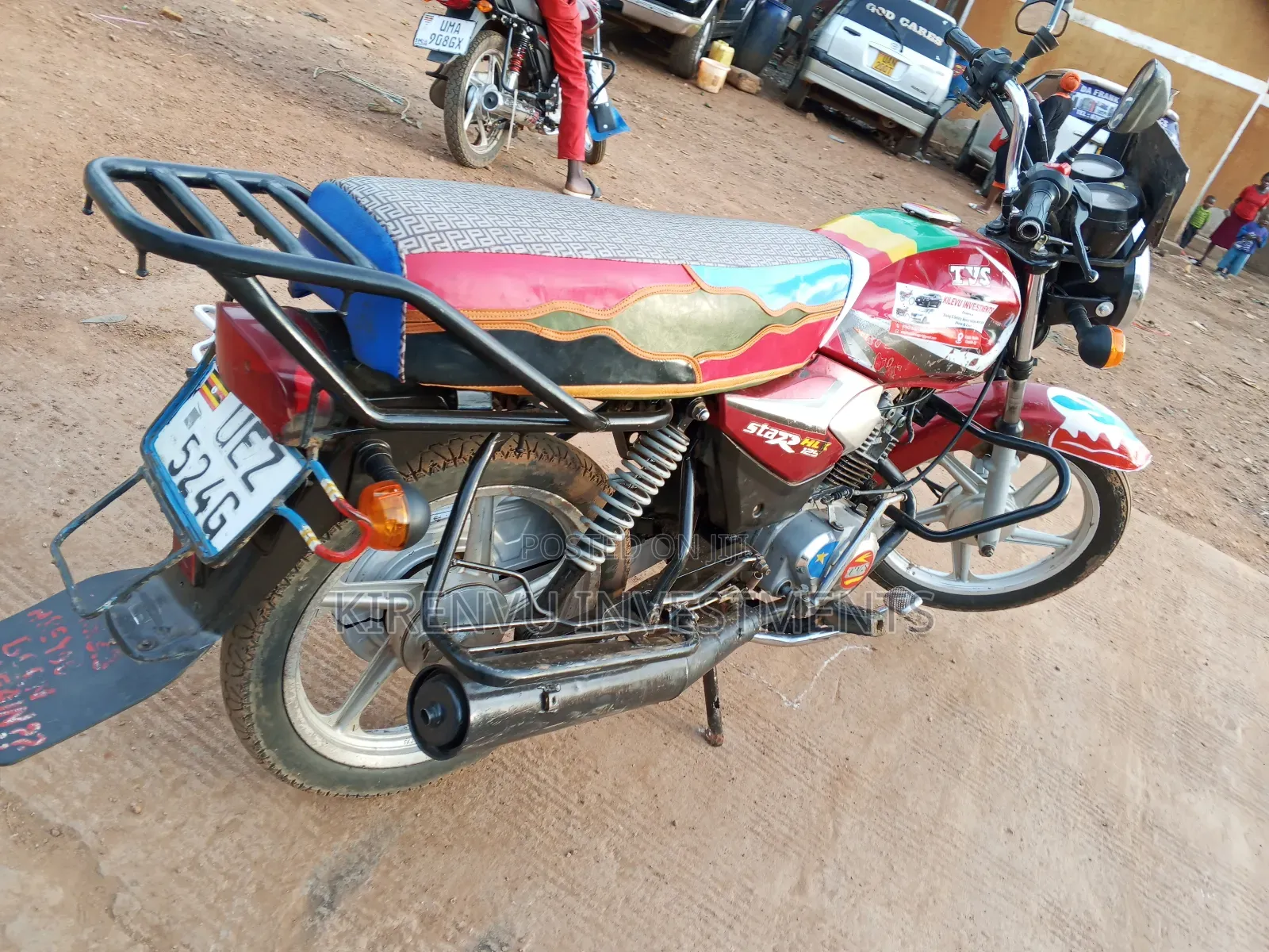 TVS HLX 125 2019 Red