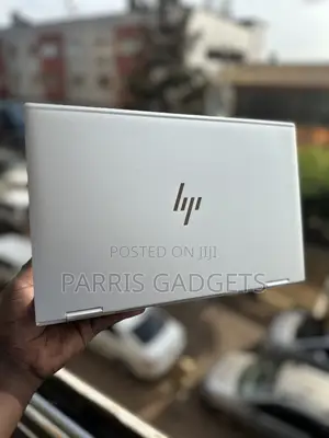 Laptop HP EliteBook x360 1030 G8 16GB Intel Core i7 SSD 256GB