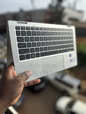 Laptop HP EliteBook x360 1030 G8 16GB Intel Core i7 SSD 256GB