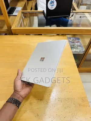 New Laptop Microsoft Surface Go 4 8GB Intel Core I5 SSD 256GB