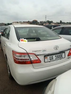 Toyota Premio 2011 White