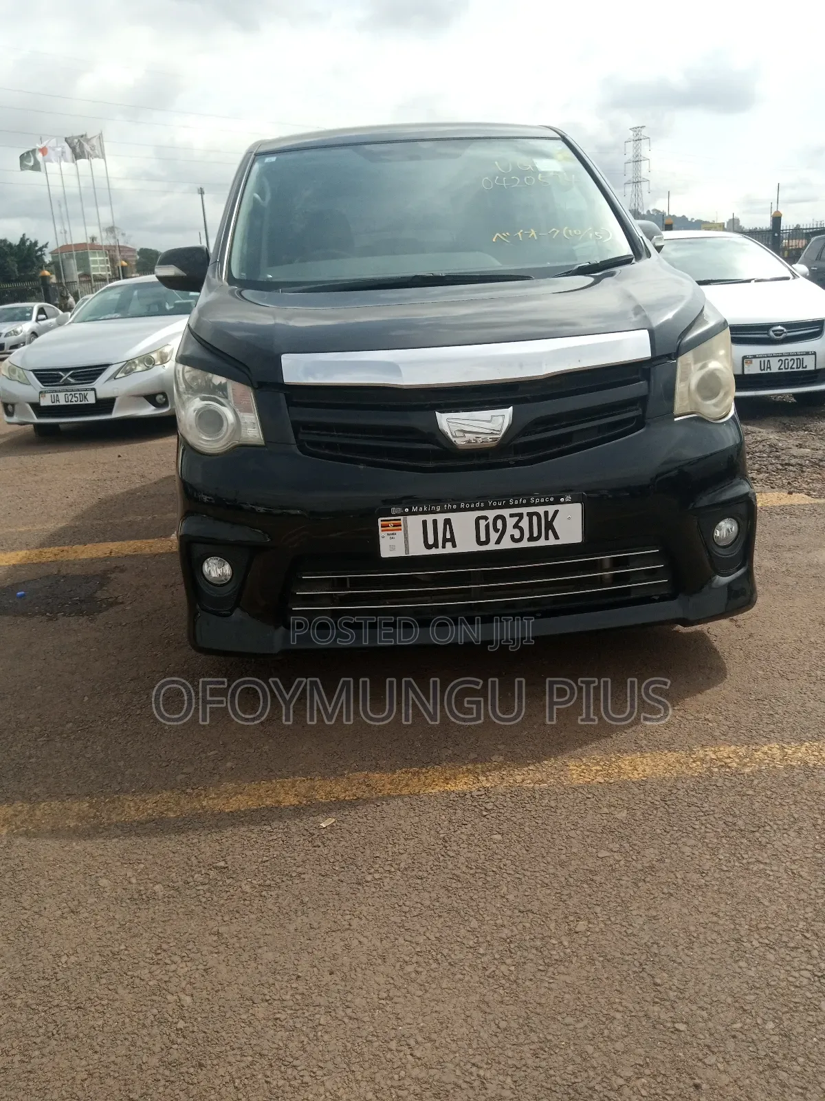 Toyota Noah 2011 Black