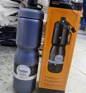 680ml Fashion Classic Vacuum Bottle