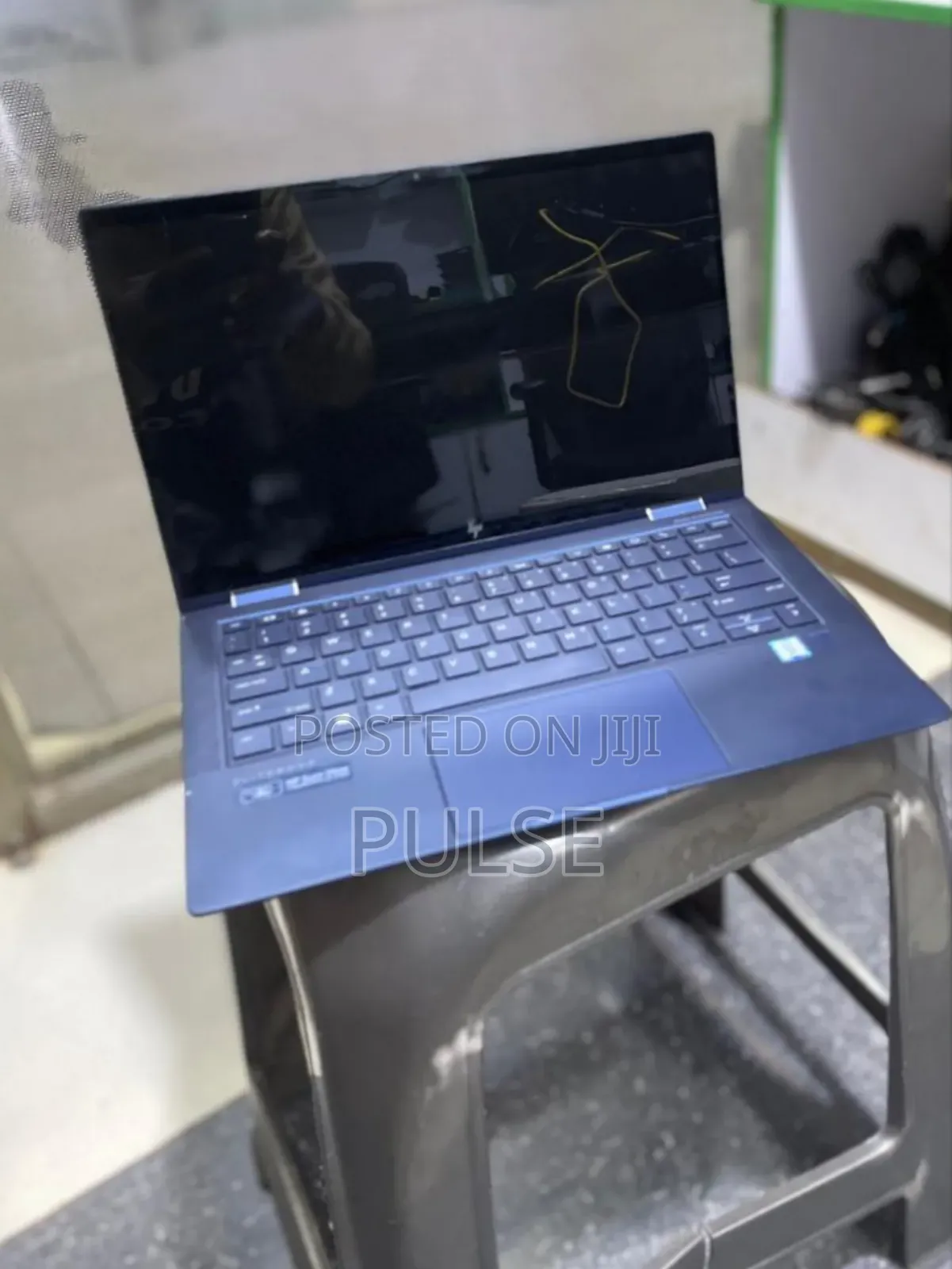 Laptop HP Dragonfly G4 8GB Intel Core I5 SSD 256GB