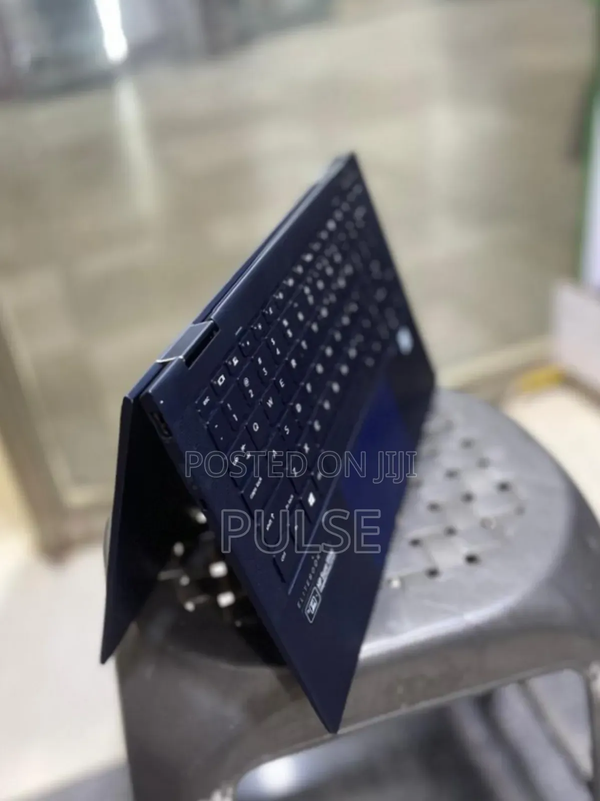 Laptop HP Dragonfly G4 8GB Intel Core I5 SSD 256GB