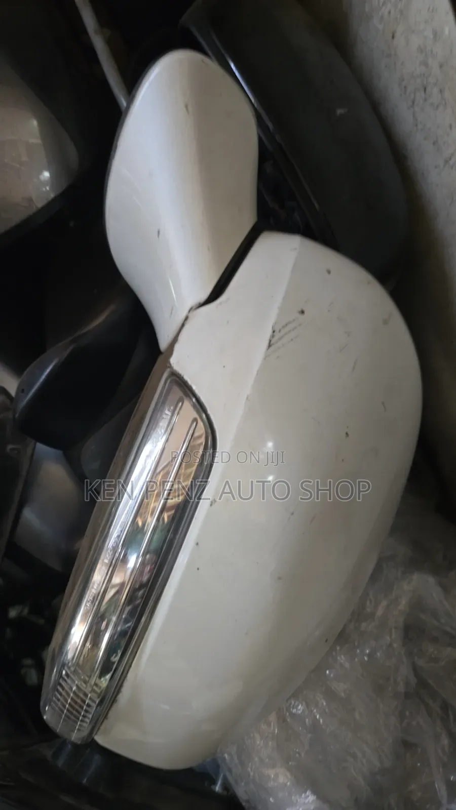 Mark X 2010 Sidemirror