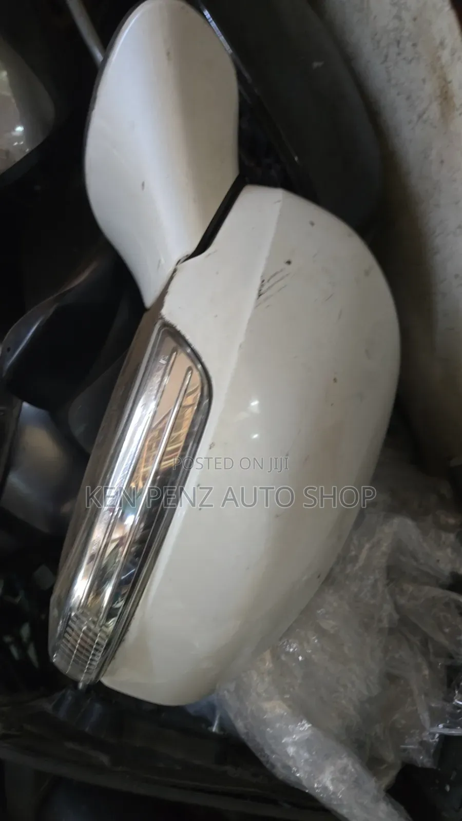 Mark X 2010 Sidemirror