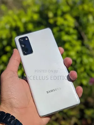 Samsung Galaxy S20 FE 128 GB White