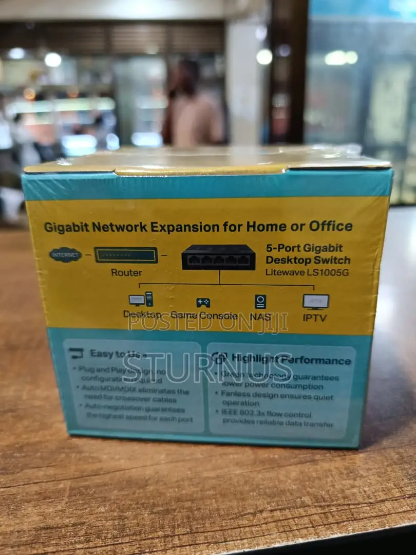 5-Port 10/100/1000mbps Desktop Network Switch