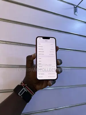 Apple iPhone 13 128 GB Red