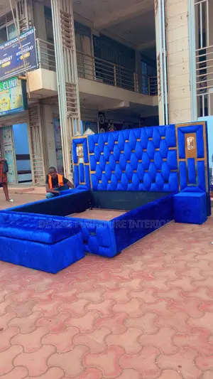 6x6 Bed in Blue Color