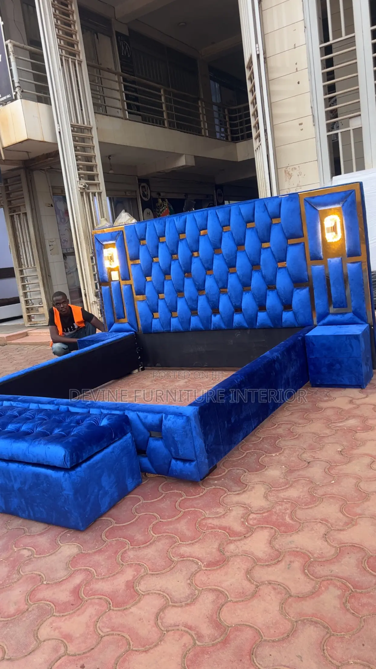 6x6 Bed in Blue Color