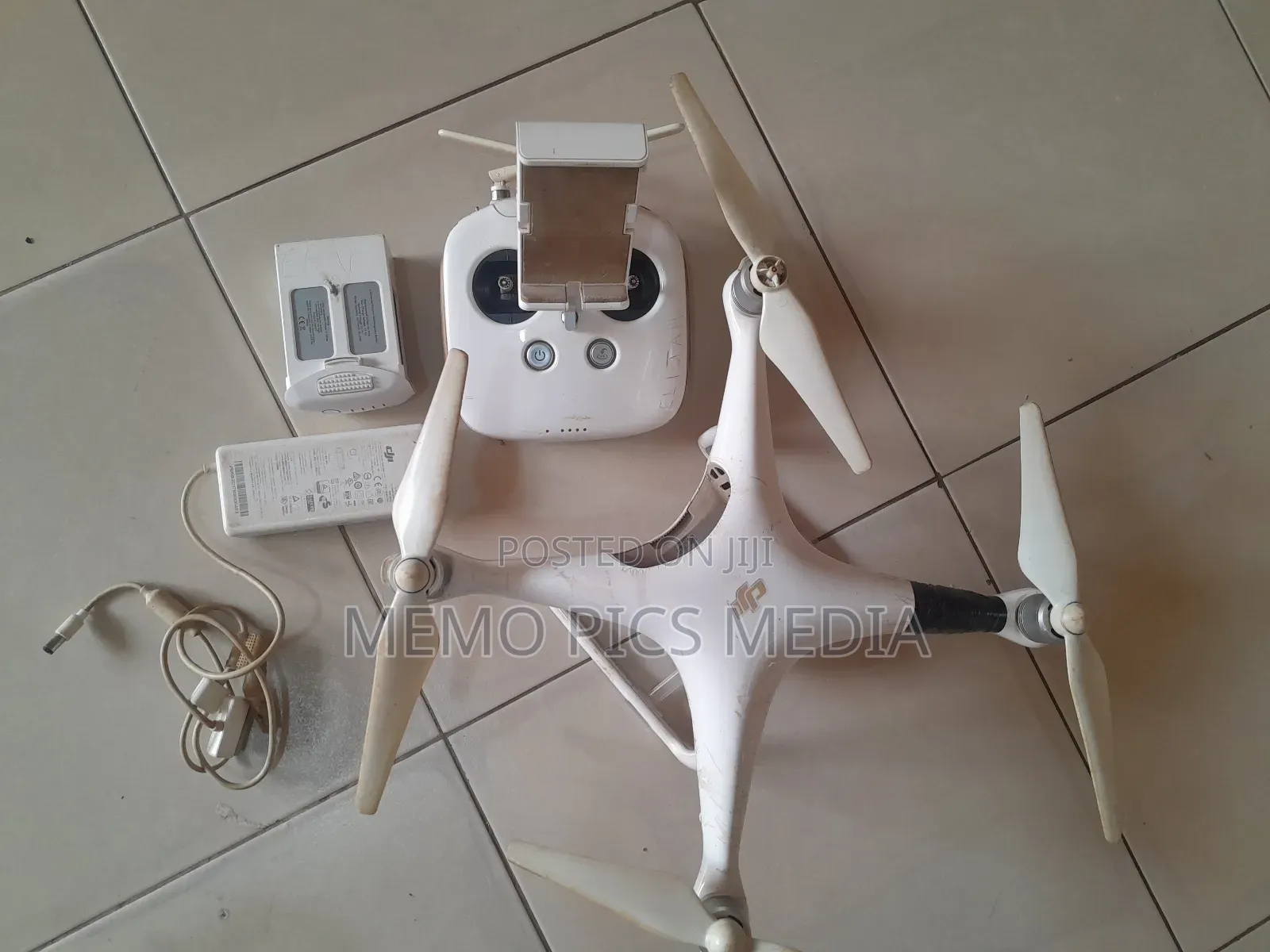 Dji Phantom 4 Drone