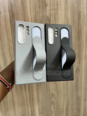 Samsung Standing Grip Cases in S24uand 25 Ultra Only