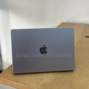 New Laptop Apple MacBook Pro 2020 M1 16GB Apple M1 Pro SSD 512GB