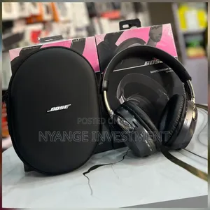 Bose Ultra Headphones
. Headphones
