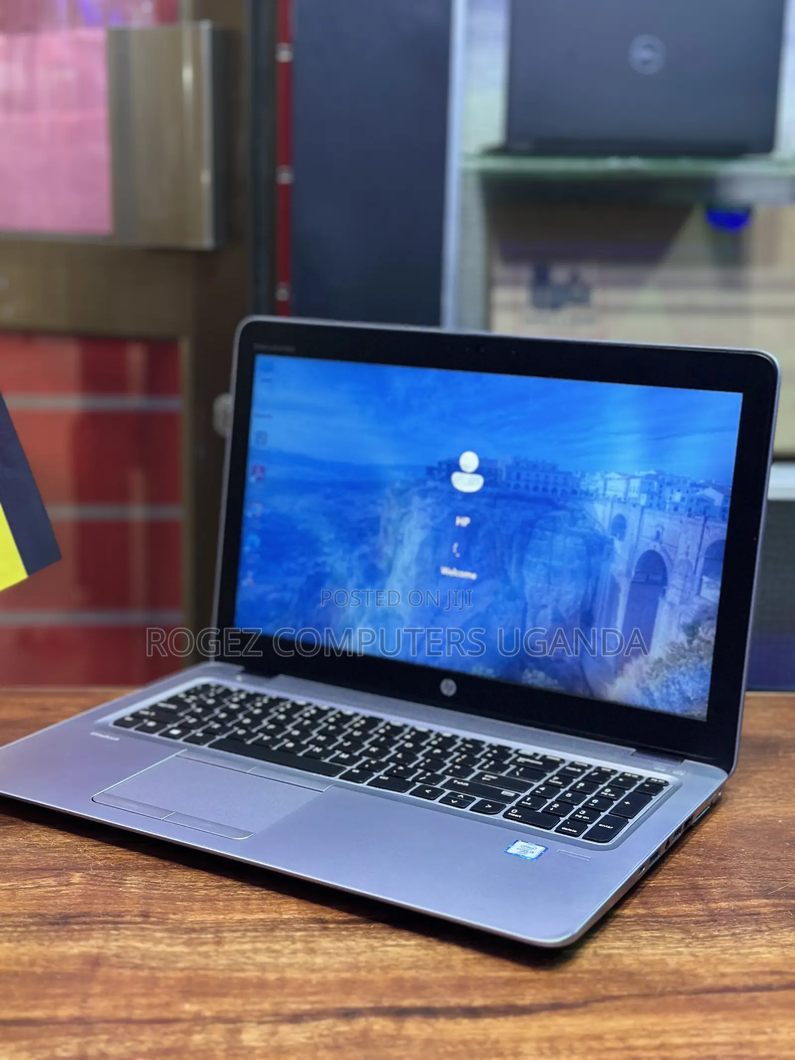 New Laptop HP EliteBook 850 G3 8GB Intel Core I5 SSD 256GB
