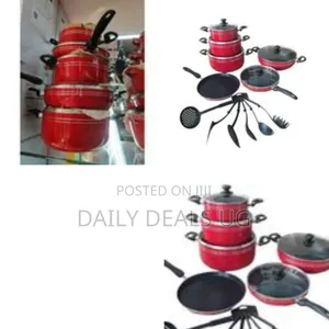 Non-Stick Cookware Set With Ladles and Frying Pans in Red