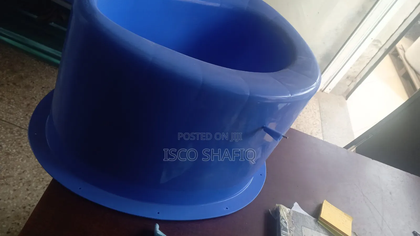 Plastic Toilet Seat
