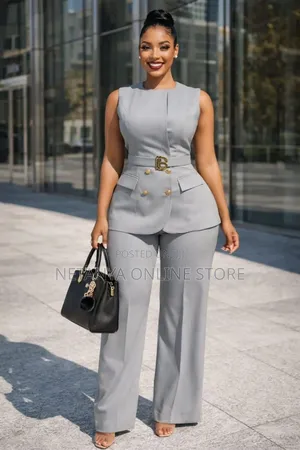 Elegant Women's Outfit