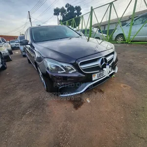 Mercedes-Benz E300 2013 Maroon