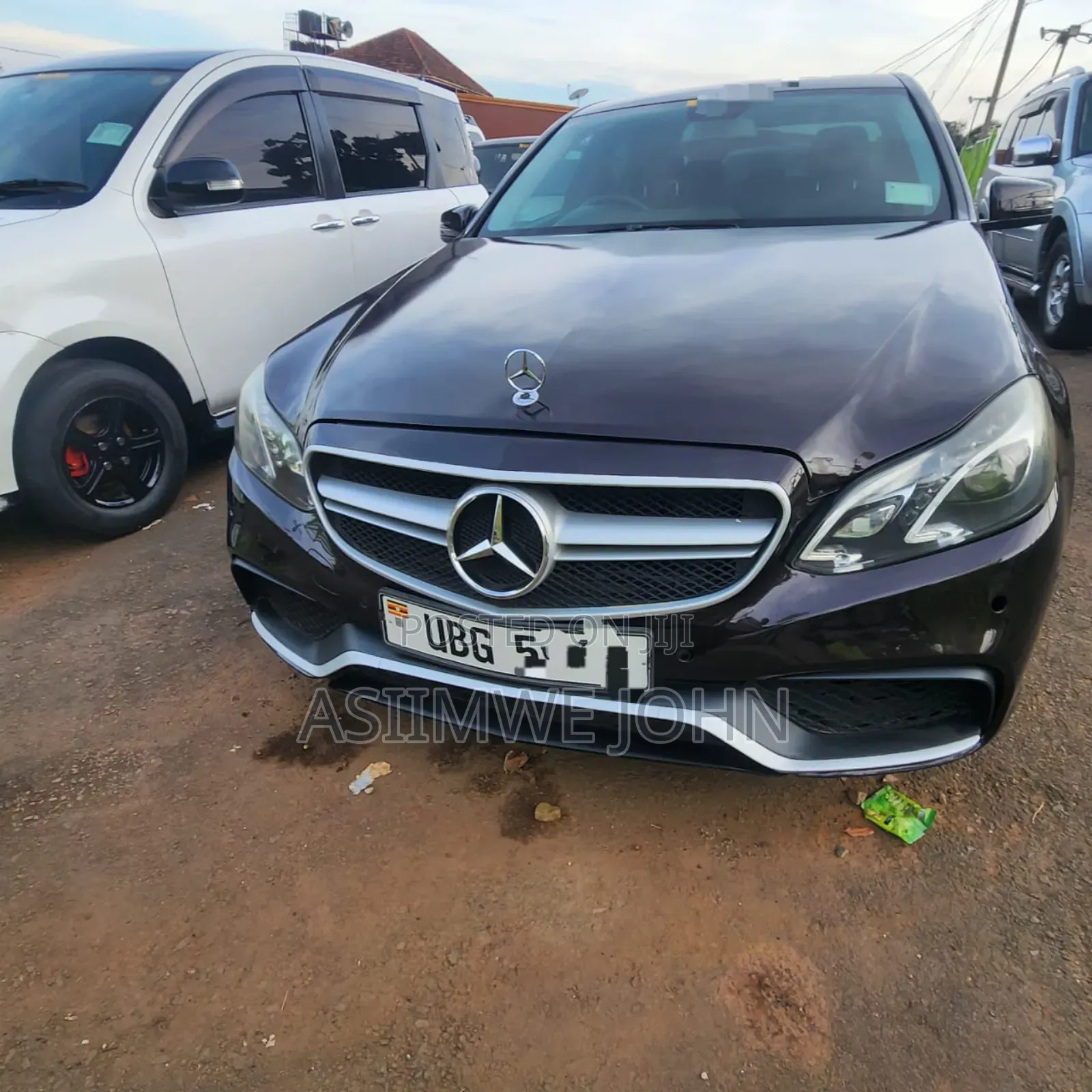 Mercedes-Benz E300 2013 Maroon