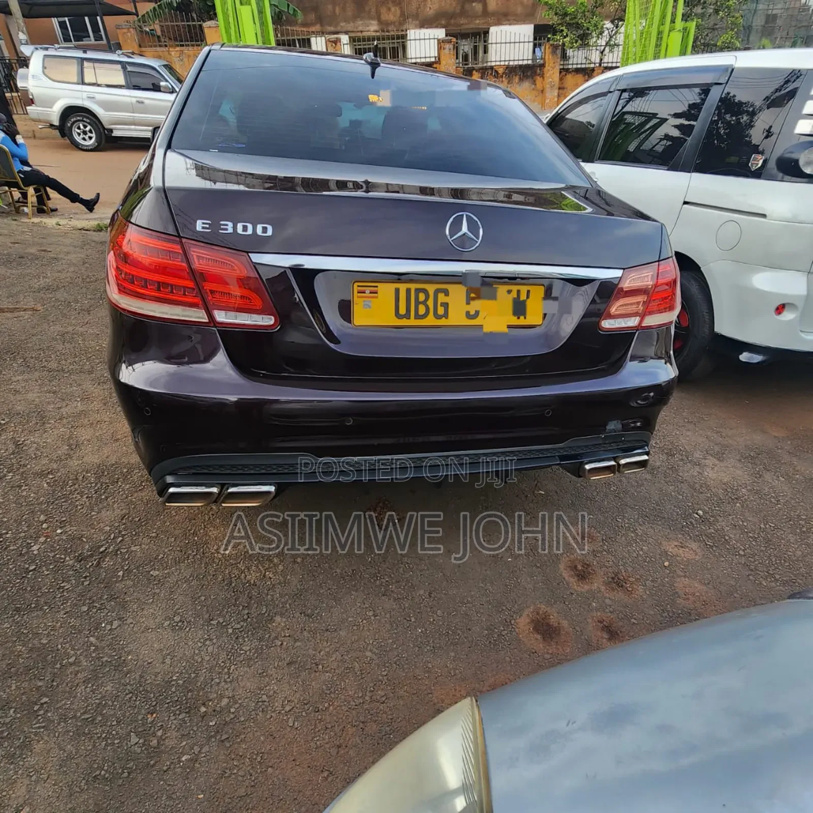 Mercedes-Benz E300 2013 Maroon