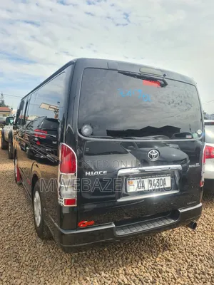Toyota Grand HiAce 2011 Black